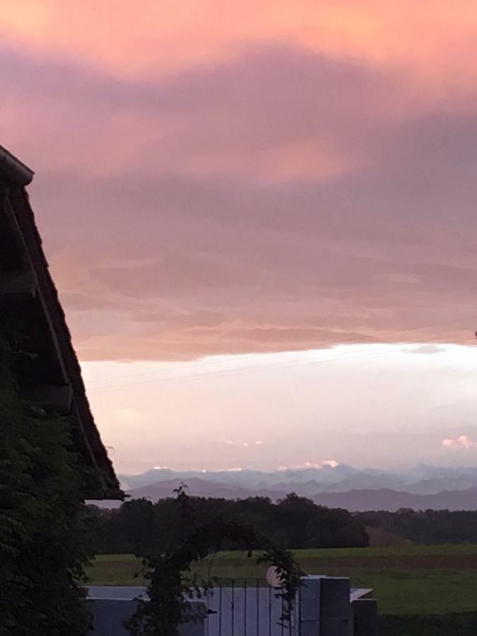 Gite Au Marron Seissan Dış mekan fotoğraf
